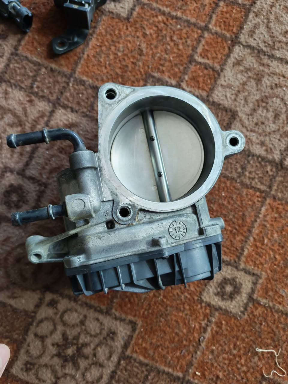 السلام عليكم
ادوات سنتافيا موديل 12 محرك 6 كلهن اصليات وفاتحهن من سيارتي ومكتوب كلمن وسعرهن البخاخات مستخدم اقل الشهر سعرهن 150 وبيهن مجال

اليريد يراسلني

تحياتي.


**إذا كنت صاحب هذا الإعلان وتريد حذفه لأي سبب، رجاءا أرسل رسالة إلى الدعم الفني**