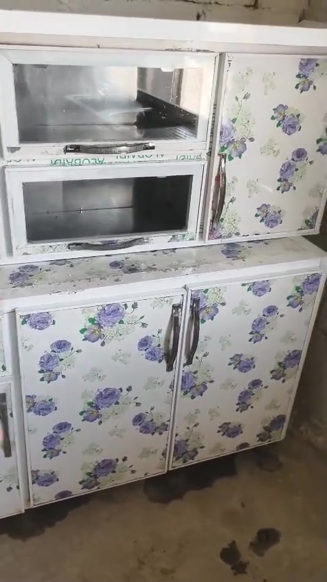 كاوانتر 3قطع سعر 200ناصرية قرب سجن لصلاحي حي صحفين ***********
