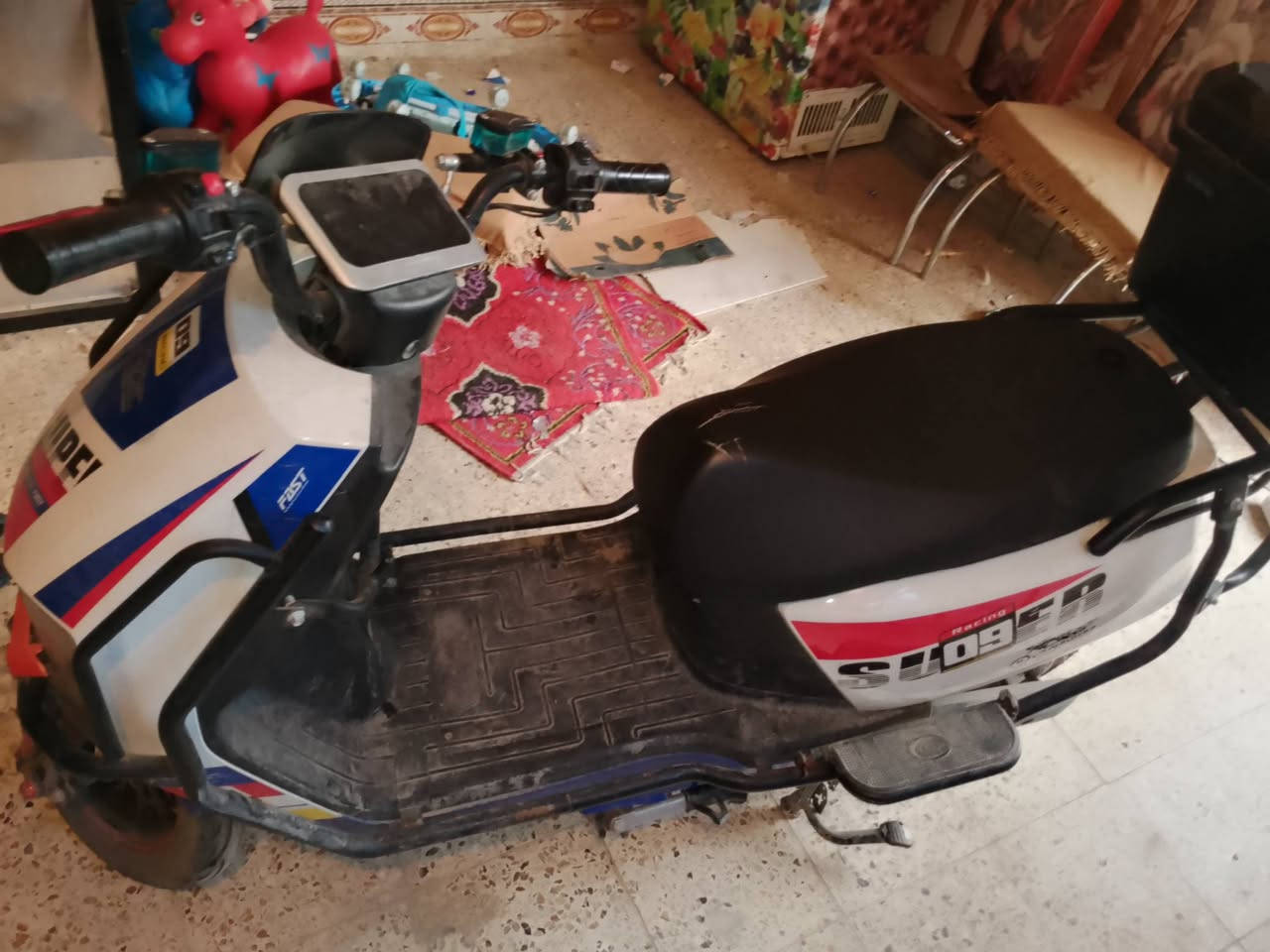 دراجه البيع شحن كفاله عامه بس البركات ما يشتغلن سعر 900
رقمي ***********
