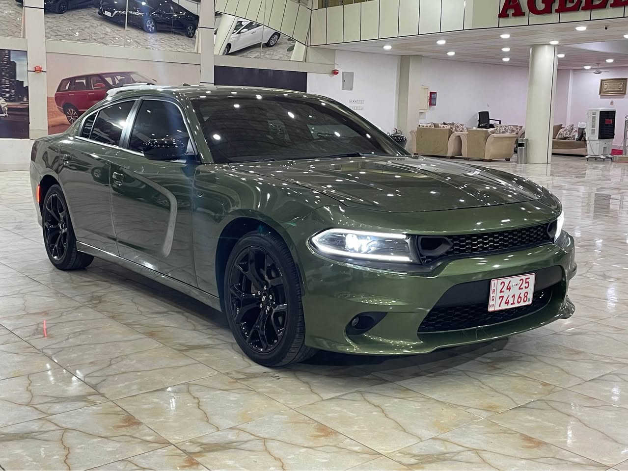 Dodge charger 2023 
للبيع فقط 
لون مميز 
موديل ٢٠٢٣
ماشية ٣٠ الف ميل 
موصفات sxt 
٦ سلندر 
بيها جاملغ صبغ و شوية من باب بيها بارد
بدون دواخل بدون ارباك بشرط 
گير و محرك و ترقيم بشرط 
تترقم شمالي 
سعر ٢٣٣ $ و بيها مجال 
مكان دهوك 
للاستفسار : *********** دهوك, العراق
