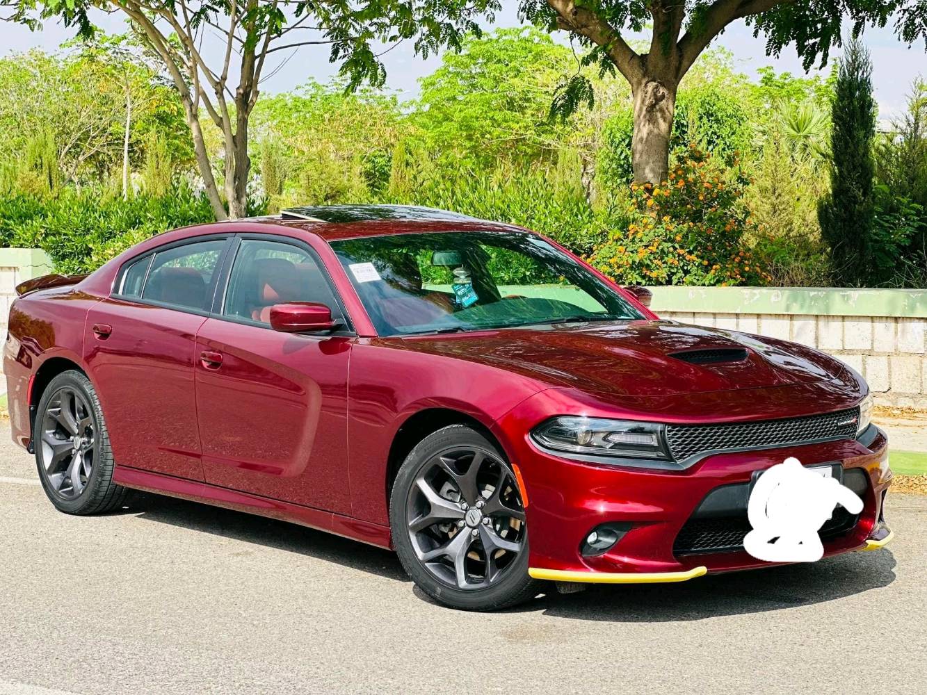 جارجر خليجي ١٩ ماشيه ٣٩  كيلو فقط سياره جديده برغي ما مفتوح بيه قفلها ٢٨٠