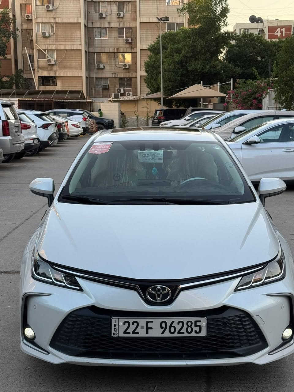 السلام عليكم 
كورلا ساز  موديل ٢٤
السيارة بعدها بحالة الوكالة جديده ماشية٢٩
فول مواصفات 
بصمه 
فتحه
شحن واير ليس
كشنات جلد 
كشنات كهرباء
حساس امامي
حساس خلفي
شاشة اصلية
كامره دواره 
وبعد اهواي مواصفات
السيارةبيه صبغ قليل بصندوك والجاملغ الخلفي كلش قليل
والسونار مرفق

مكان السياره بغداد الصالحيه مقابل مجلس محافظة بغداد

للاستفسار ‭٠٧٨٣ ٨٦٧ ٨٢٧٩‬
السعر١٧٠

