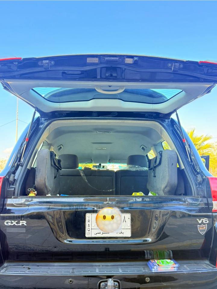 لاندكروز 2011
‏ GXR V6 
بصمه ابواب كشنات مخمل رصاصي 
تحكمات استيرن 
رقم بغداد 
سياره جاهزة الحمدلله 
بيها اقل من ربع البنيد مصبوغ وجاملغ مصبوغ  فقط وبارد بسيط  السونار مرفق بالصور 
مكانها كربلاء 
السعر 270$ قابل للتفاوض 
للاستفسار ***********
