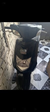 سكنس نثيه مستخدمه قليل  كلشي ما مفتوح بيها مبدل بس ولفات ترى مال جنايه...