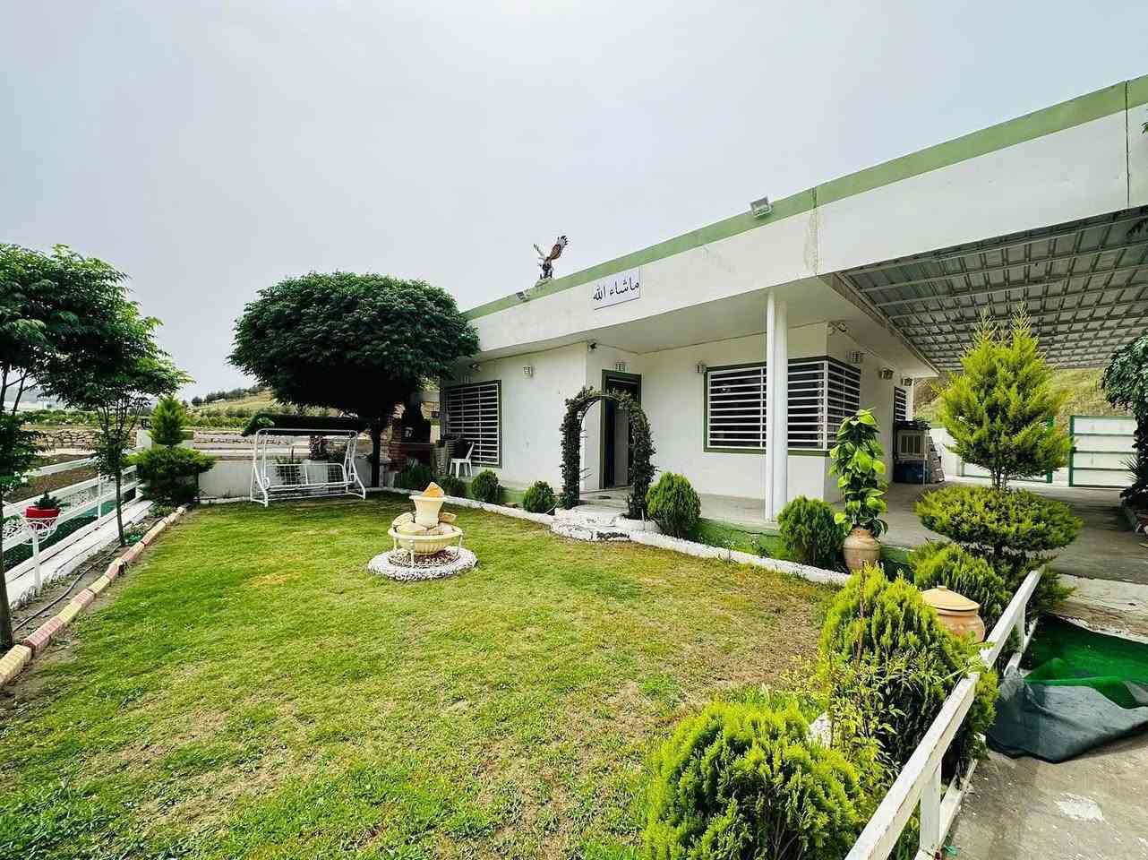 مەزرەعەیە بۆ فرۆشتن
‏‎شوێنێکی بڵندو خۆشی هەیە
‏‎ڕووبەر - 900مەتر 
‏‎شوێن - کۆڕێ _شیرسوارە📍

‏‎مسبح تیدایە
‏‎۳حەدیقەی هەیە
‏‎گراج سیارە 
‏‎خانوو پیکهاتووە لە دوو نۆم و هۆل و دیوخان ومەتبەخ
‏‎کارەبای نیشتمانی  هەیە
‏‎ئاوی هەیە
‏‎کامل ناو مالی لەگەڵ دایە

‏‎بۆ زانیاری زیاتر پەیوەندی بەم  بکەن
☎️***********

‏‎ئەزموونێكی پڕ لەمتمانە:: ‎✅ #_عەقارات_باغی_ئاژگە

‏‎ئەگەر هەرموڵکێکت خانوو_دووکان _مەزرەعە هەیەـــ بینێرە بۆ پەیجەکەمان ئێمەش بڵاوی ئەکەینەوە بە باشترین و جوانترین شێواز

‏‎‏‎‏‎#كرين_فرۆشتنى_مەزرعە
