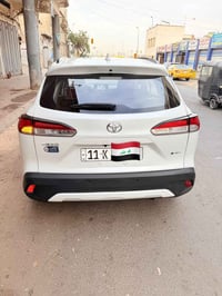 كورلا كروس (هايبرد)  موديل 2025   ماشية 2000 الف اخت الزيرو  محرك 2000...