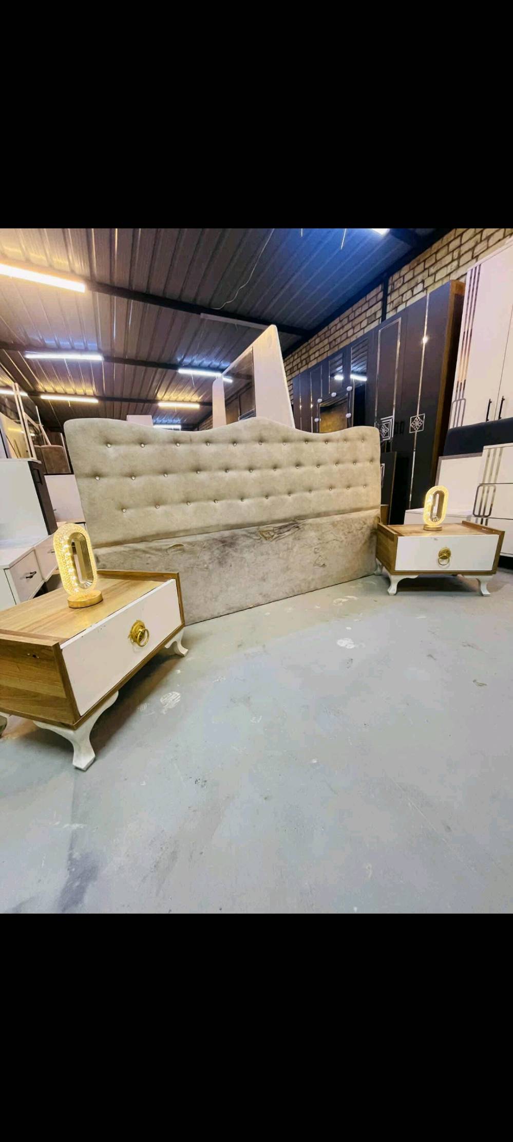 غرف ٥ قطع اخت جديد فول نضافة 