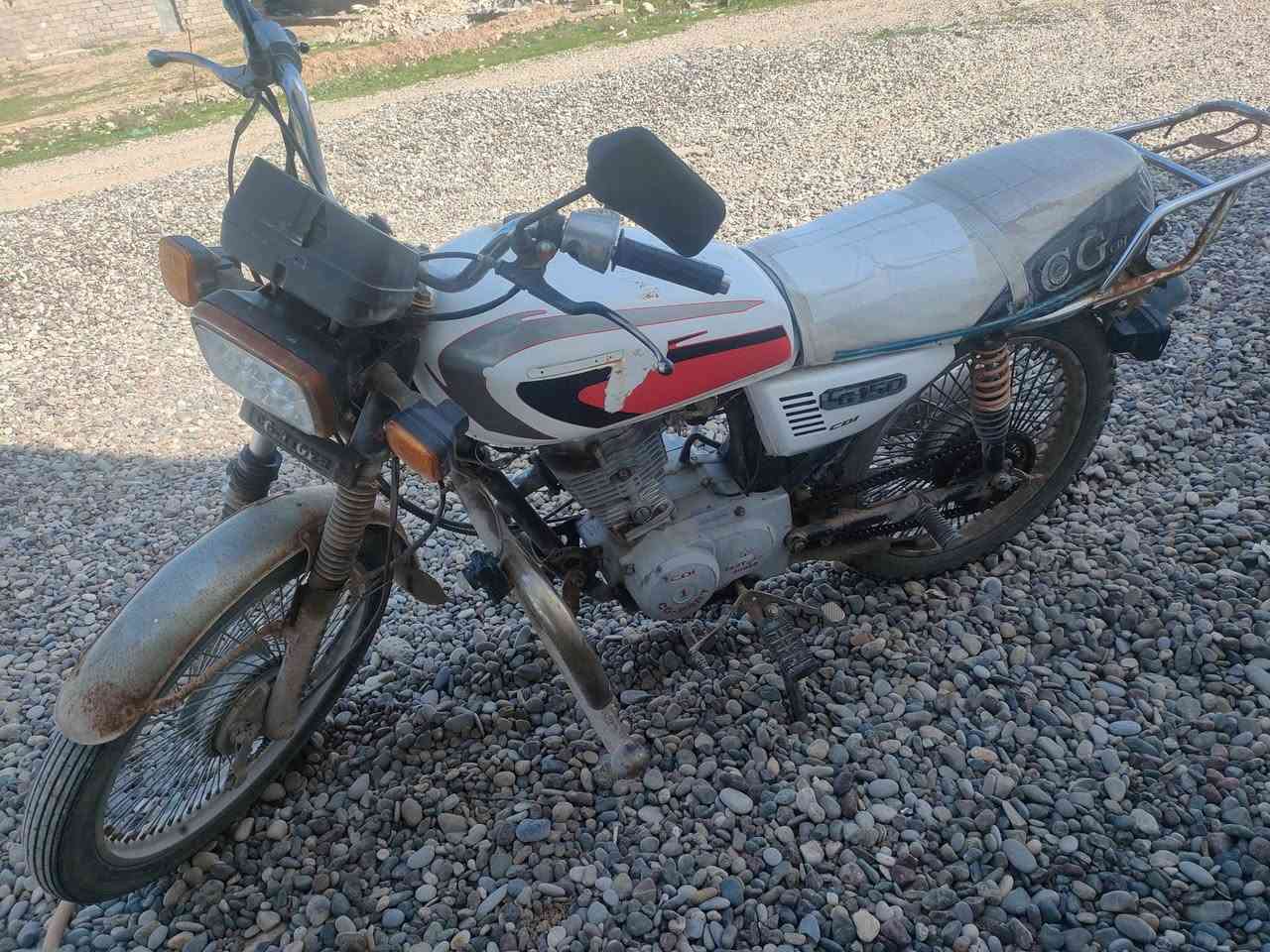 السلام عليكم 
موطور بارت 99999

للبيع شغال كامل السعر 250 وبيه مجال بسيط 

العنوان ناحية الشورة 

تواصل خاص فقط


**إذا كنت صاحب هذا الإعلان وتريد حذفه لأي سبب، رجاءا أرسل رسالة إلى الدعم الفني**