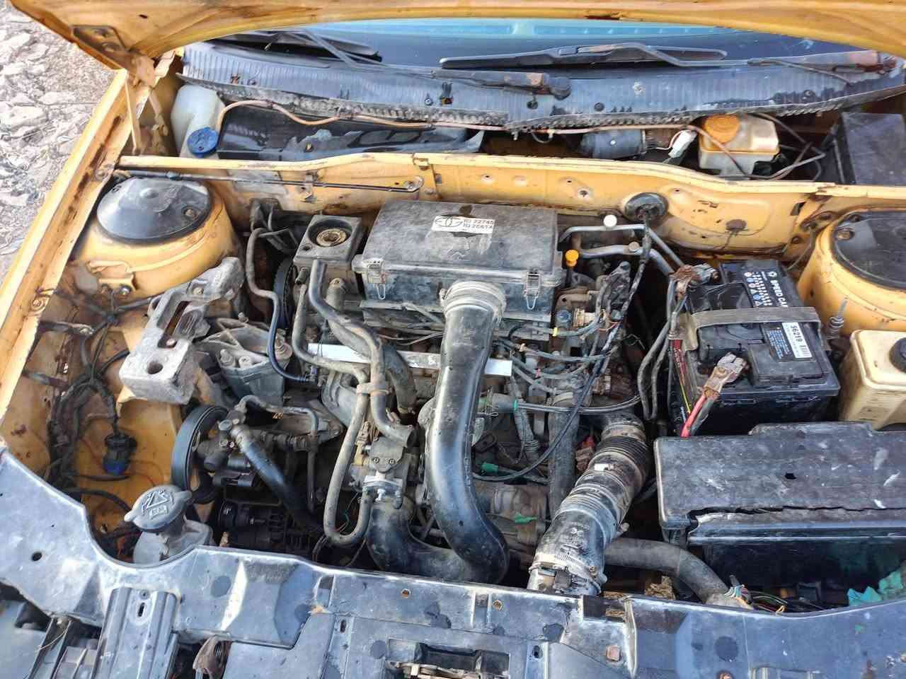 سياره سمند للبيع موديل 2011 كير مكينه تخم تاير حداديه كفاله السعر 25او بيه مجال مكان السياره واسط للستفسار اتصل ***********
