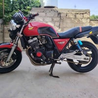 سبي فور • جيل اول • مكينة نضيف