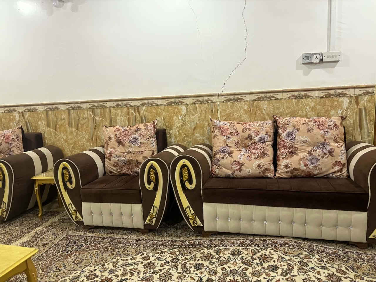 قنفات ب850 عنواني نجف حي الامام المهدي مقابل محطة غاز الانصار


**إذا كنت صاحب هذا الإعلان وتريد حذفه لأي سبب، رجاءا أرسل رسالة إلى الدعم الفني**