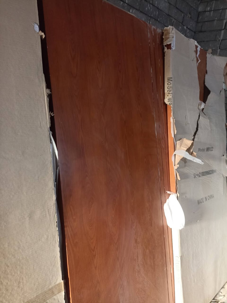 بيبان صاج ثقيل للبيع كامل مانقصه شي مع جرجوبه جمله مفرد اخير وجبه ***********
