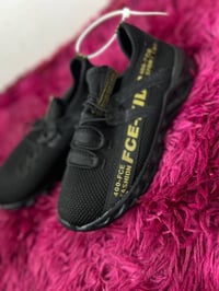 أحذية • شبابي نسائي • بيع جملة