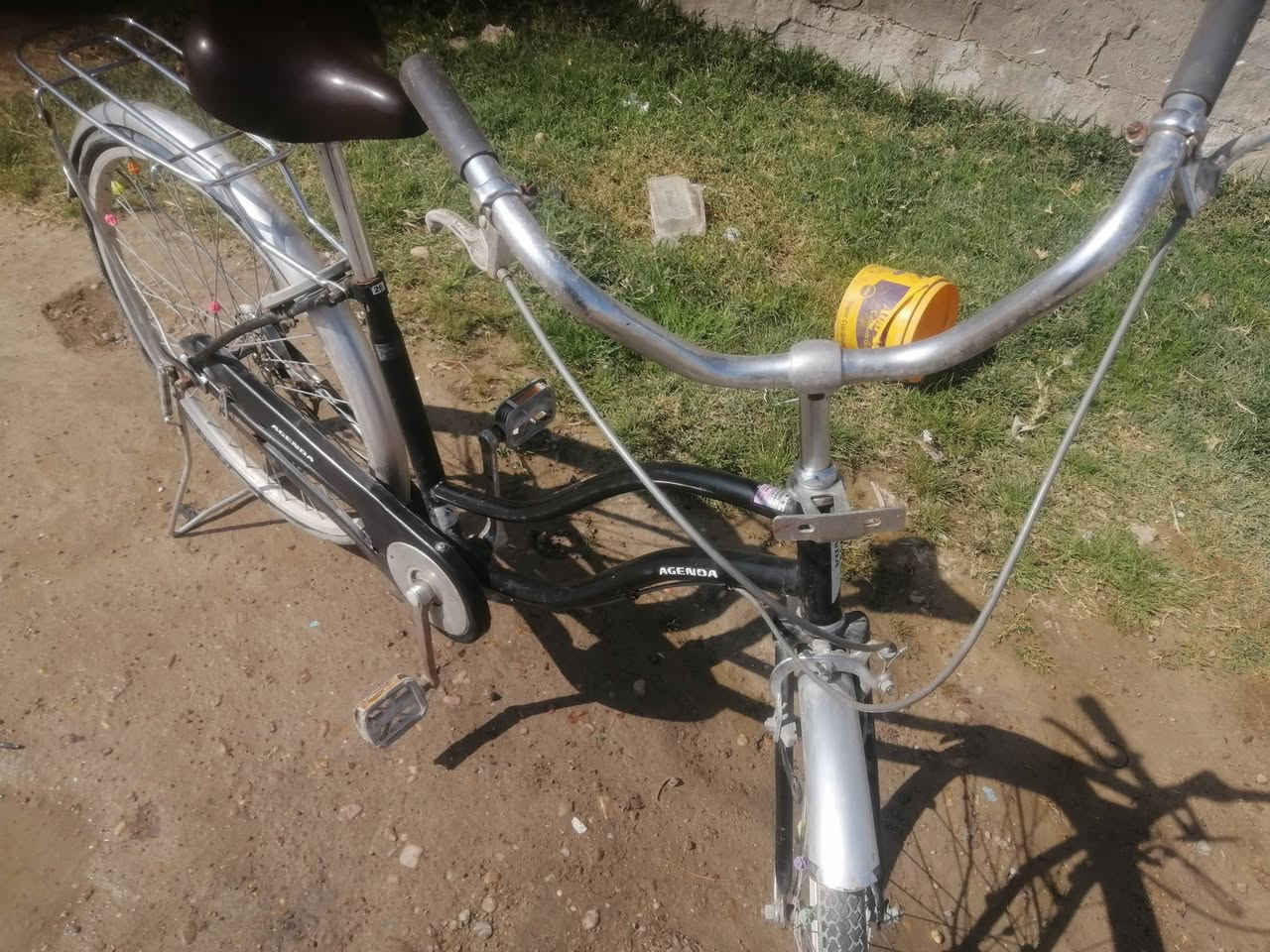 بايسكل للبيع حجم ٢٦ وموديل ١٦ سعره ٨٠ غير مستعمل نظيف جدا


**إذا كنت صاحب هذا الإعلان وتريد حذفه لأي سبب، رجاءا أرسل رسالة إلى الدعم الفني**