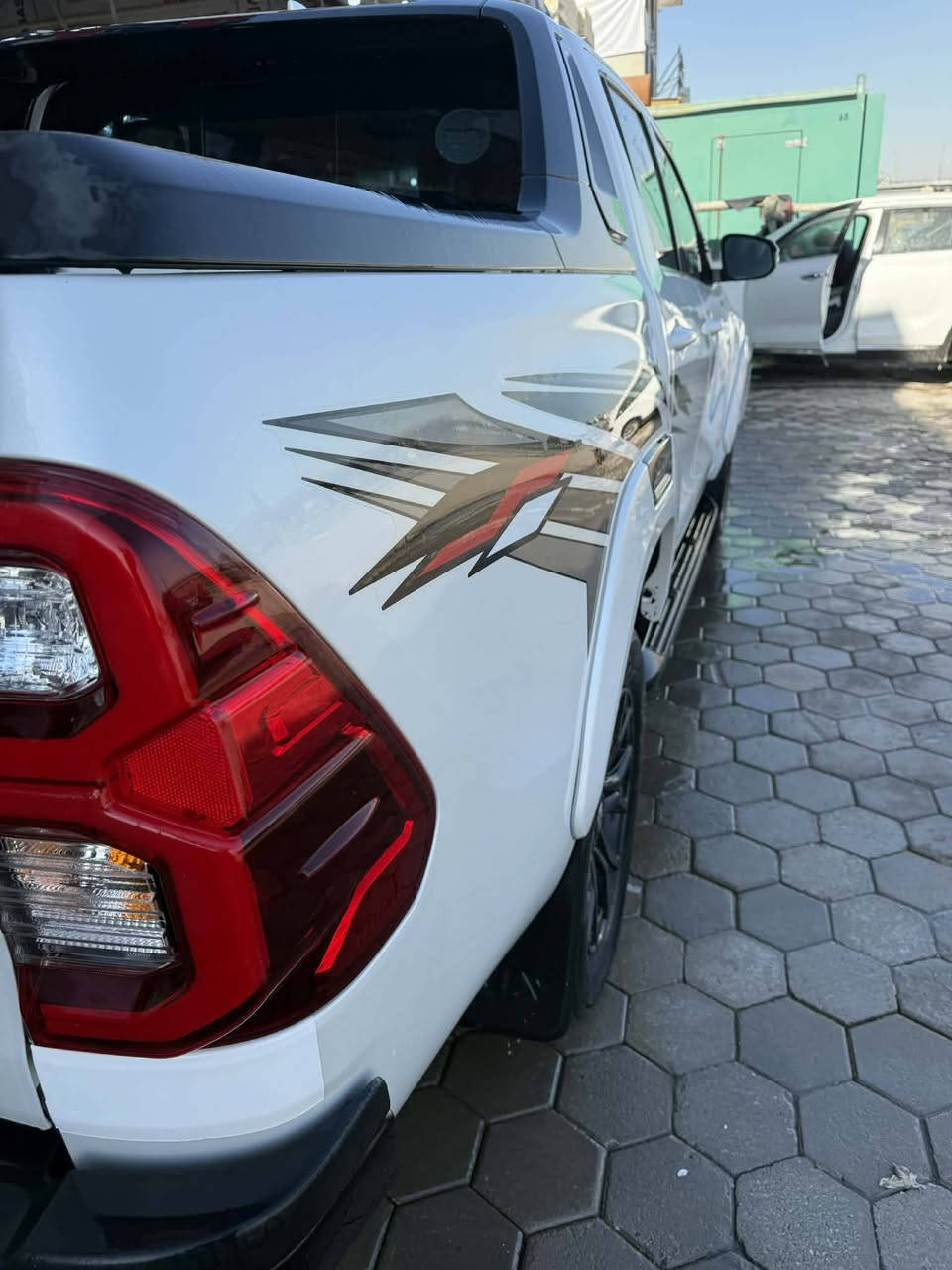 السلا م عليكم ورحمة الله وبركاته
GR 2023 تويوتا للبيع
موصفات كامله مكفوله بارد بسيط وحسب الفحص المرفق مع المنشور
التواصل عن طريق الرقم *********** اتصال فقط
