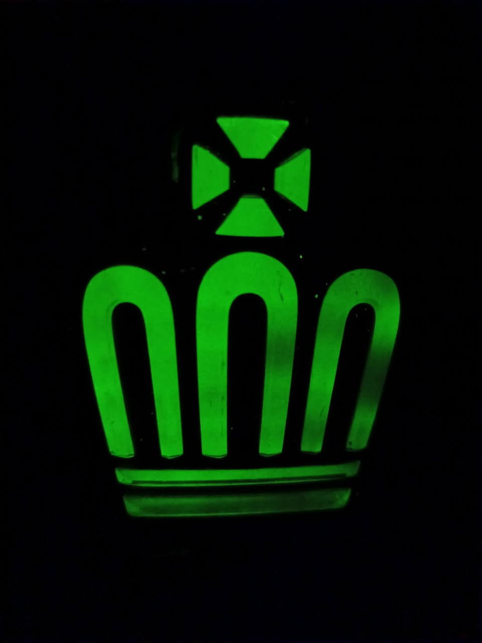 للبيع اريل ديلوكس جديد كلش ب٥٠ وتاج ضوئي اصلي تفصيخ ٦٠ مكان نجف ***********
