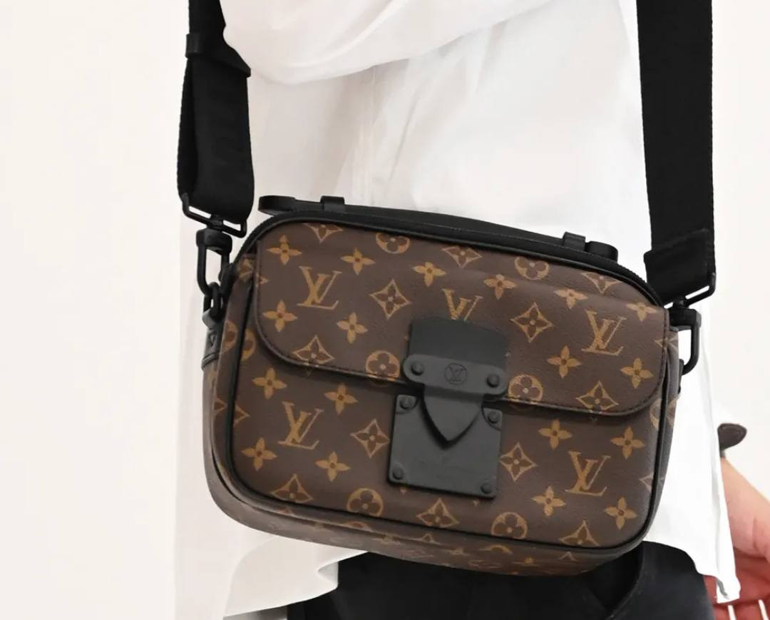 اصلي كود


**إذا كنت صاحب هذا الإعلان وتريد حذفه لأي سبب، رجاءا أرسل رسالة إلى الدعم الفني**