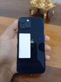 ايفون 13 عادي نضيف مامفتوح  بطاريه 78 بلاديه  للبيع او مراوس  مكاني بغ...