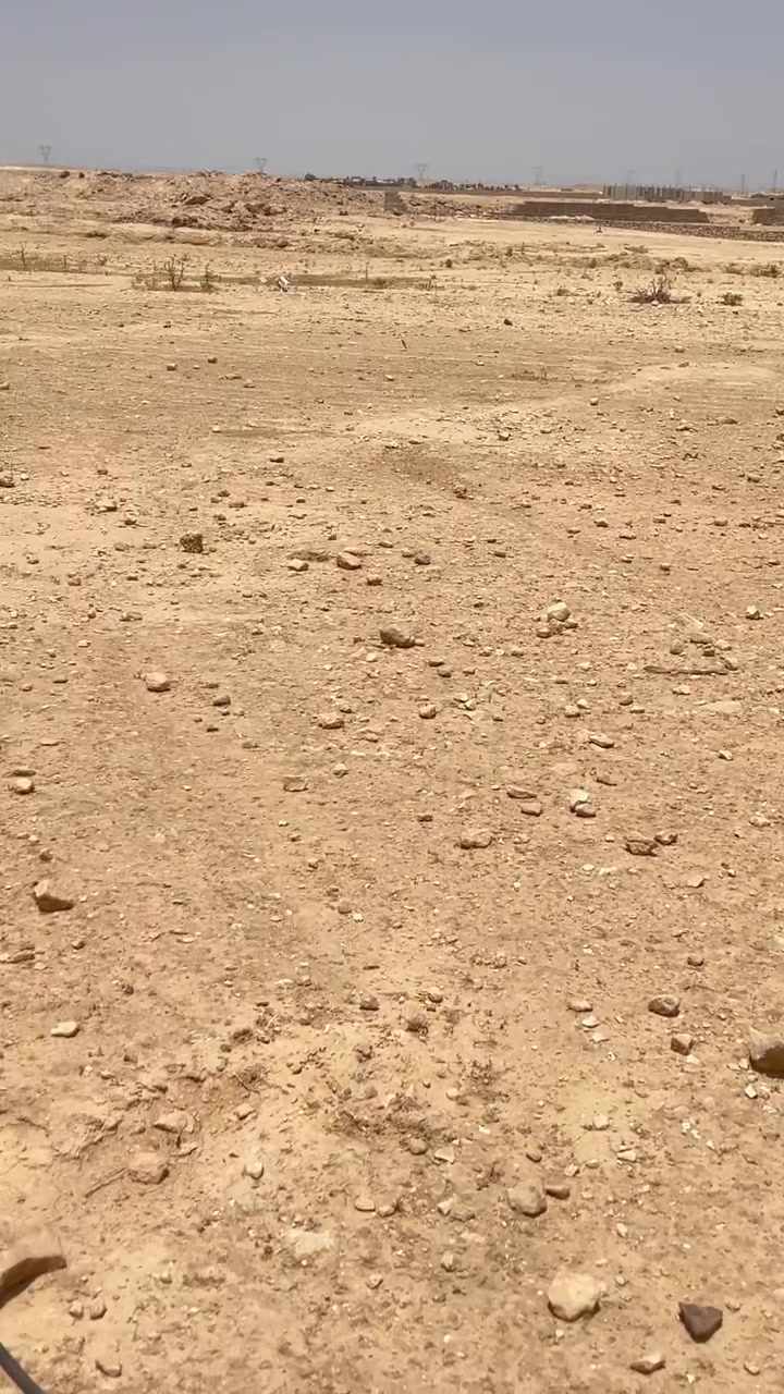 بيع مستعجل سعر مناسب /:: قطعه ارض طابو صرف 250 متر توزيع التربيه عدله جدا وعاليه وموقع ممتاز قريب على المستشفى واصل خدمات وبصفها بيوت جاي تنبني …

للاستفسار مراسله خاص او الاتصال 
***********
