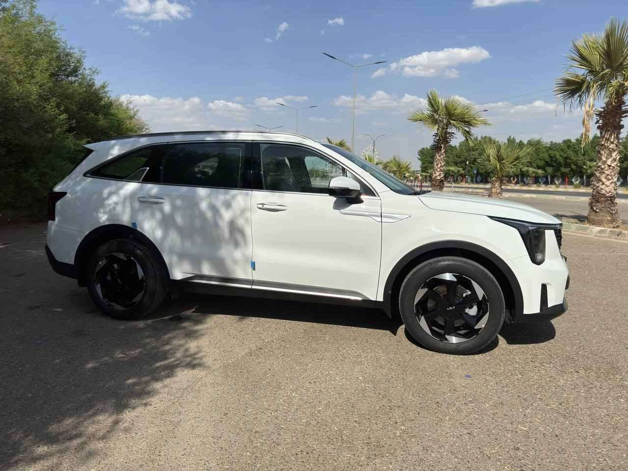 سياره كيا سورنتو 2024 خليجي
اربع سلندر 2500  V4
السياره ماشي 32 الف 
سياره شركه نم ام الضمان 
مواصفات سياره 
سبعه راكب
كير عصا 
حساسات اماميه وخلفيه
ميري شفط 
تحكمات جهتين ستيرن
اناره محيطيه متعدده الالوان 
اندرويد اوتو و ابل كار بلاي
جام 4 اوتو 
ثلاث قطع تبريد
نظام نزول منحدرات 
نظام تزحلق 
سياره بين نظام ايكو نورمال وسبورت
سياره بها نظام الاوتو هولد 
صندوق كهرباء  
كراسي اثنين كهرباء
السياره كلين بدون صبغ بدون بارد بدون ضرر من الدعاميه للدعاميه 
بطاقه بنزين موجوده 
العنوان كركوك
رقم سليمانيه باسمي
سعر 255
رقم الهاتف *********** كركوك, العراق
