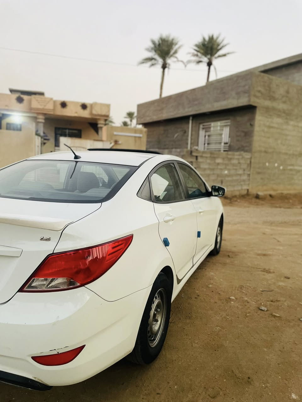 السلام عليكم أكسنت 2015خليجي مكفوله من كلشي مكينه 1600 فول مواصفات  مكينه كير حداديه خير من الله السعر 113وبيهه مجال بسيط مكان بغداد الدوره اي ستفسار ***********
