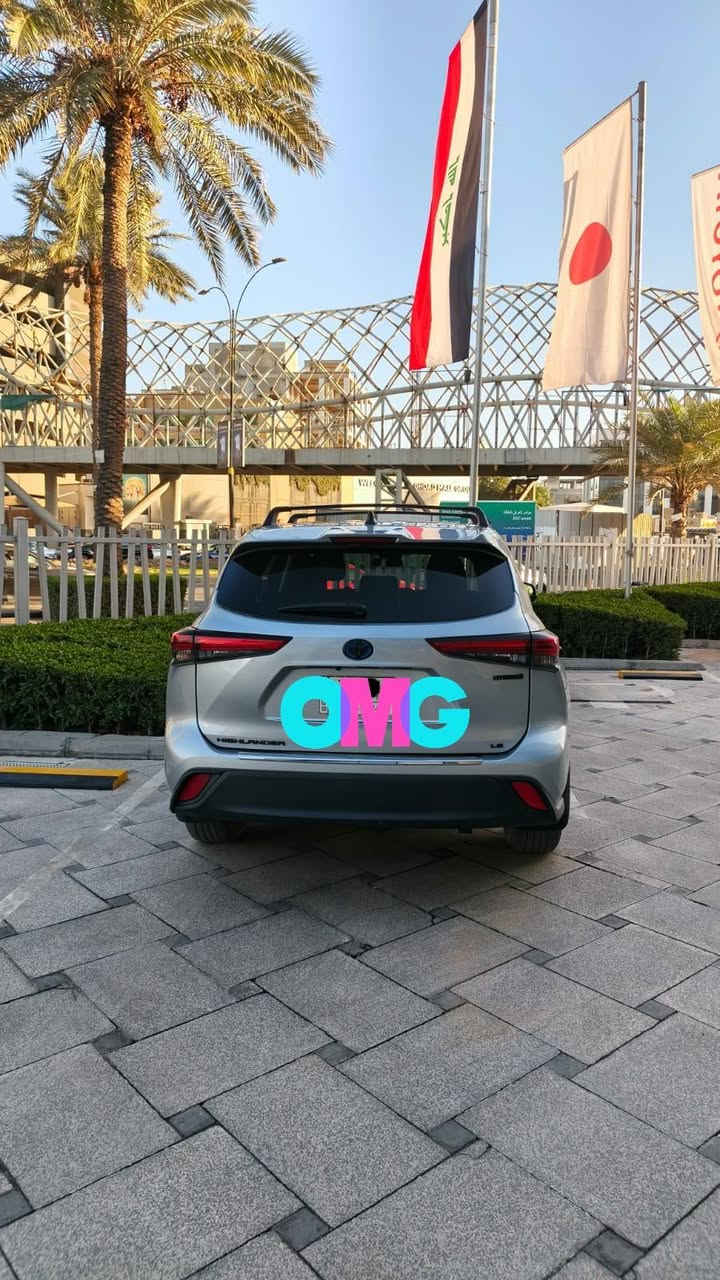 السلام عليكم
تيوتا هايلاندر موديل ٢٢ هايبرد محرك ٢٥٠٠ وارد امريكي 
رقم بغداد باسمي تحويل ثاني يوم

الفئه LE
٧ راكب 
المواصفات معروفه 
تحكم ستيرن 
تحكم اوتو جميع النوافذ
شاحن USB عده مخارج امامي وخلفي 
تبريد قطعتين امامي وخلفي 
ثلاث انضمه قياده ايكو وعادي واسبورت 
تحكم مري جانبيه
حساسات مري جانبيه 
دخول ذكي 
لايت زينون 
جنطه كهرباء 
وهواي مواصفات بعد السياره خير من الله مال بيت للجنايه ماشيه 25الف ميل قابل للزياده
الحادث  تبديل بنيد وتعديل خشم الشاصي 
بغداد /الدوره قرب جامعه دجله 

للاستفسار 
*********** واتساب 
***********
