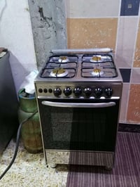 طباخ عشتار كلةشغال نضيف جدا سعر١٥٠ الف بي مجال٠٧٨٠٣٤٥٣٨٨٦