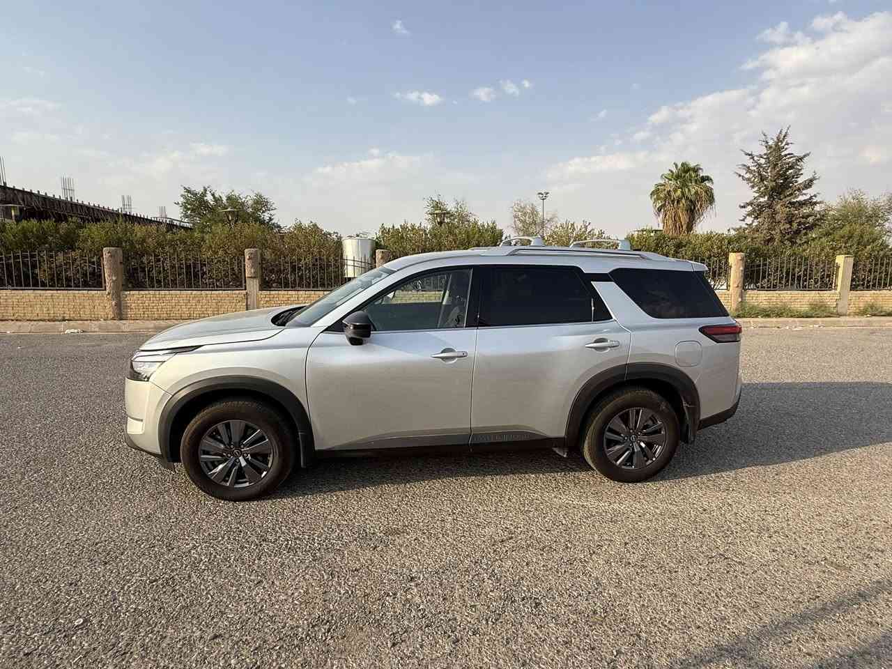 بيان باثفايندر٢٠٢٤ مواصفاتs ماشيه ٢ الف ميل 
حادثه امامي نص بونيت صبخ بدون ايرباك تبديل دعاميه و زوج لايتات اصليه فقط 
صور الحادثه موجوده بل منشور
مكان سياره كركوك 
للتواصل بصاحب السياره***********

5N1DR3AA7RC293984
