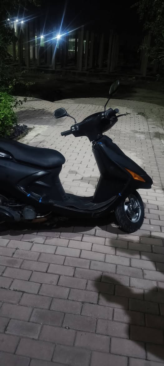 سلام عليكم  
دراجة فراشة للبيع نظيفه سلف وهندر شغال باتري جديد  كهربائيات شغاله  السعر 320 وبيها مجال قليل 
للتواصل خاص وبالخدمه 🌷


**إذا كنت صاحب هذا الإعلان وتريد حذفه لأي سبب، رجاءا أرسل رسالة إلى الدعم الفني**