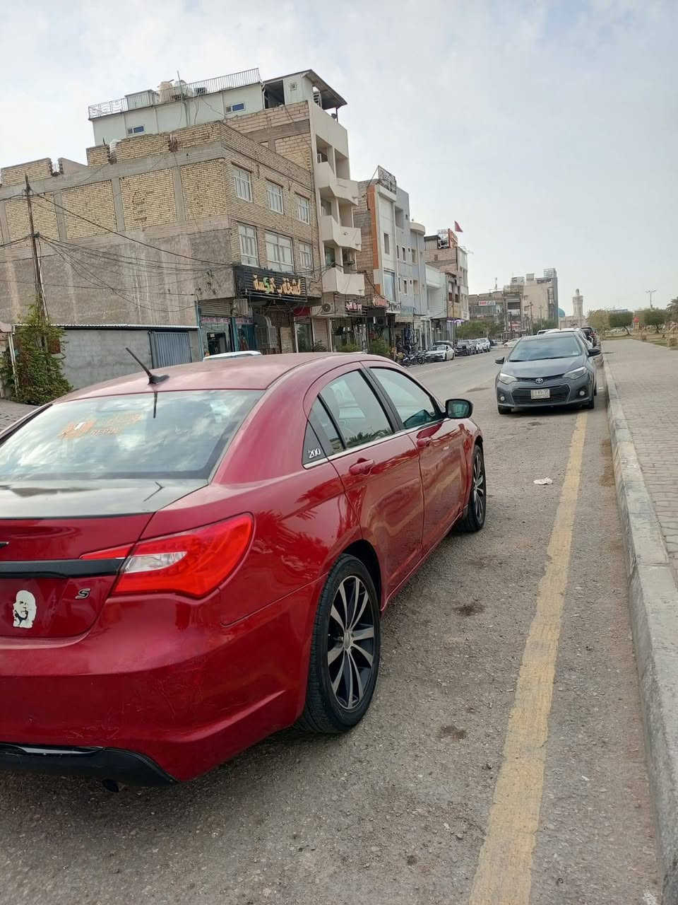 السلام عليكم سي 200 مديل 2012 رقم بابل سنويه جديده فول مواصفات ماعدا الفتحه بي جاملغ قطعتين بدون دواخل كير ومكينه كفاله السيارة نظيفة احلى من الصور السعر 85 وبيه مجال للاتصال ***********
