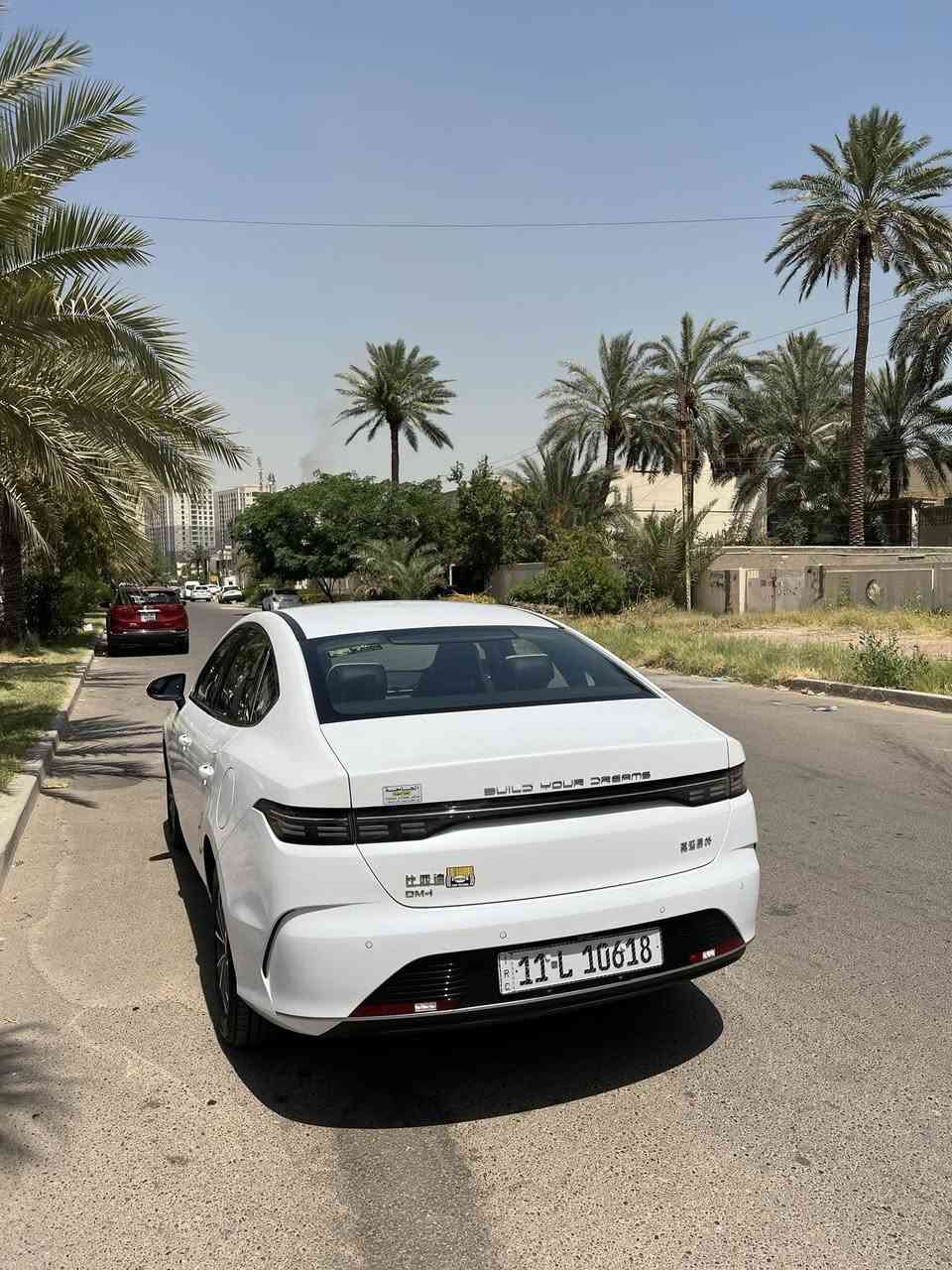 دستروي موديل 2025 
مكفولـة  كفالة عامـة 
مرقم بغداد بسمي
 كامل ملحقاتها 
مكانها بغداد // السيدية

السعر 19.800
***********
