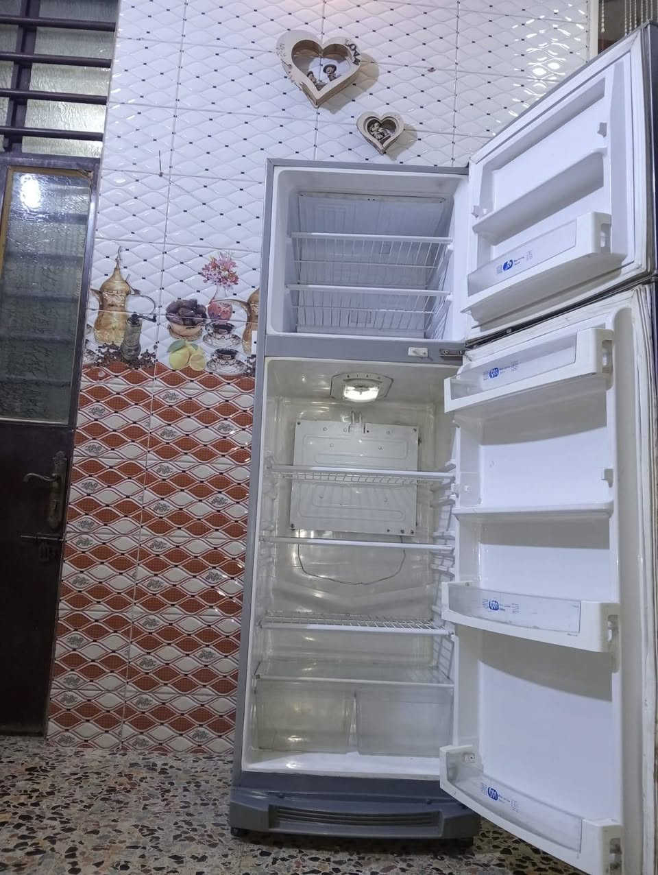 ثلاجة نضيفة 18 قدم السعر 180 الشراي خاص يوجد توصيل


**إذا كنت صاحب هذا الإعلان وتريد حذفه لأي سبب، رجاءا أرسل رسالة إلى الدعم الفني**