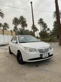 السلام وعليكم👋 للبيع الانتره مقدسه 2011 خليجي مكفوله السياره بسمي  فقط...