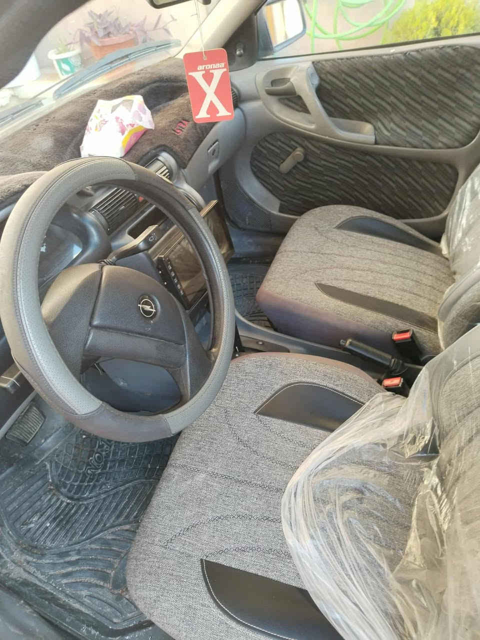 السلام عليكم سيارة أسترا ستيشن 1992 رقم نينوى جديد سنوية إلى 2030بدون ضرر محرك 16 كير توماتيك سعر 50 تواصل ***********ج
