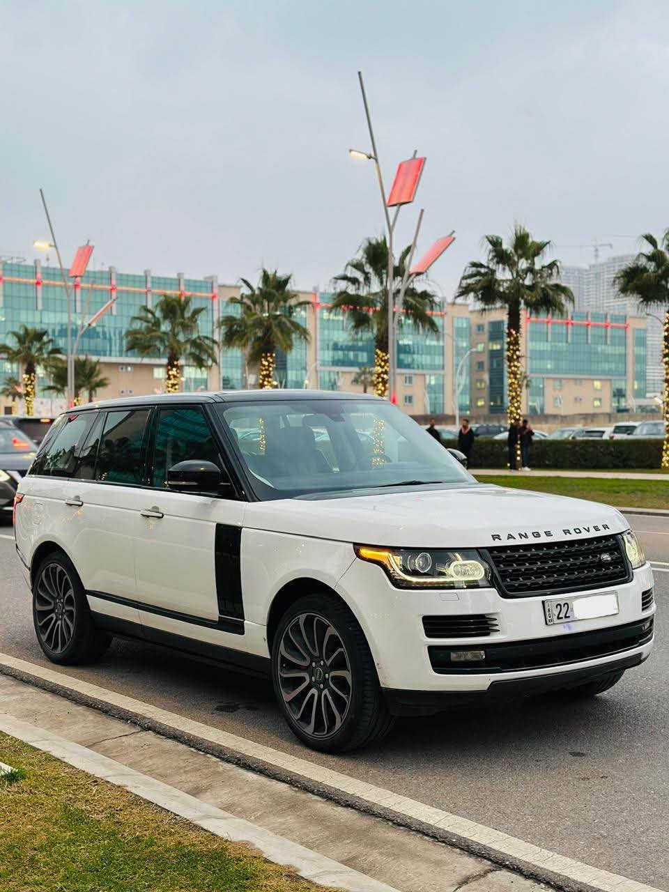 Range Rover vogue 2014
سفری شەریکەی سەردار  زەمانە و فول مواسەفاتە سەنەوی تازەیە بەناوخۆمە  دوو دەرگای بۆیاخە لەسەر شوخت بەشەرت بێ ناو گرتن  
***********
238 مجال السليمانية, العراق
