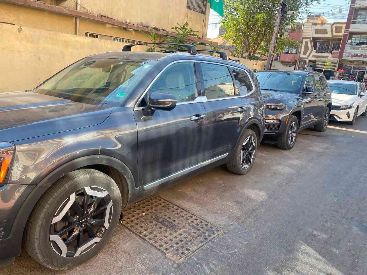 كيا تيلورايد2024 رمادي فول مواصفات 

داخلة كتاب شهداء

ماشية 57000الف ميل ممشا امريكا 55 الف ميل 

مـواصـفاتها

فئة S

سلندر 6

فتحة سقف

نظام توقف تلقائي

بصمة

تشغيل عن بعد

كشنات كهرباء

كشنات تدفئة تبريد

تحديد مسار

تحكمات ستيرن

نضام ابل كاربلاي

اندوريد اوتو

كشنات جلد

كشنات vip

عدسات زينون

شاشة متصلة

مانع تصادم امامي/خلفي/جانبي

اوتو هولد

اوتو ستوب

اشاير بل مري

لايتات امامي خلفي LED

مري شفط

جنطة كهرباء

7 لراكب كشنات منفصل

 حادثها دعامية واكعة بدون شاصي بدون دواخل ايرباك ما طاك وجاملغ رجع بارد والباب تبدل 

سعرها 270 وبيها مجال
موقع السيارة بغداد
للاستفسار 
***********
***********
