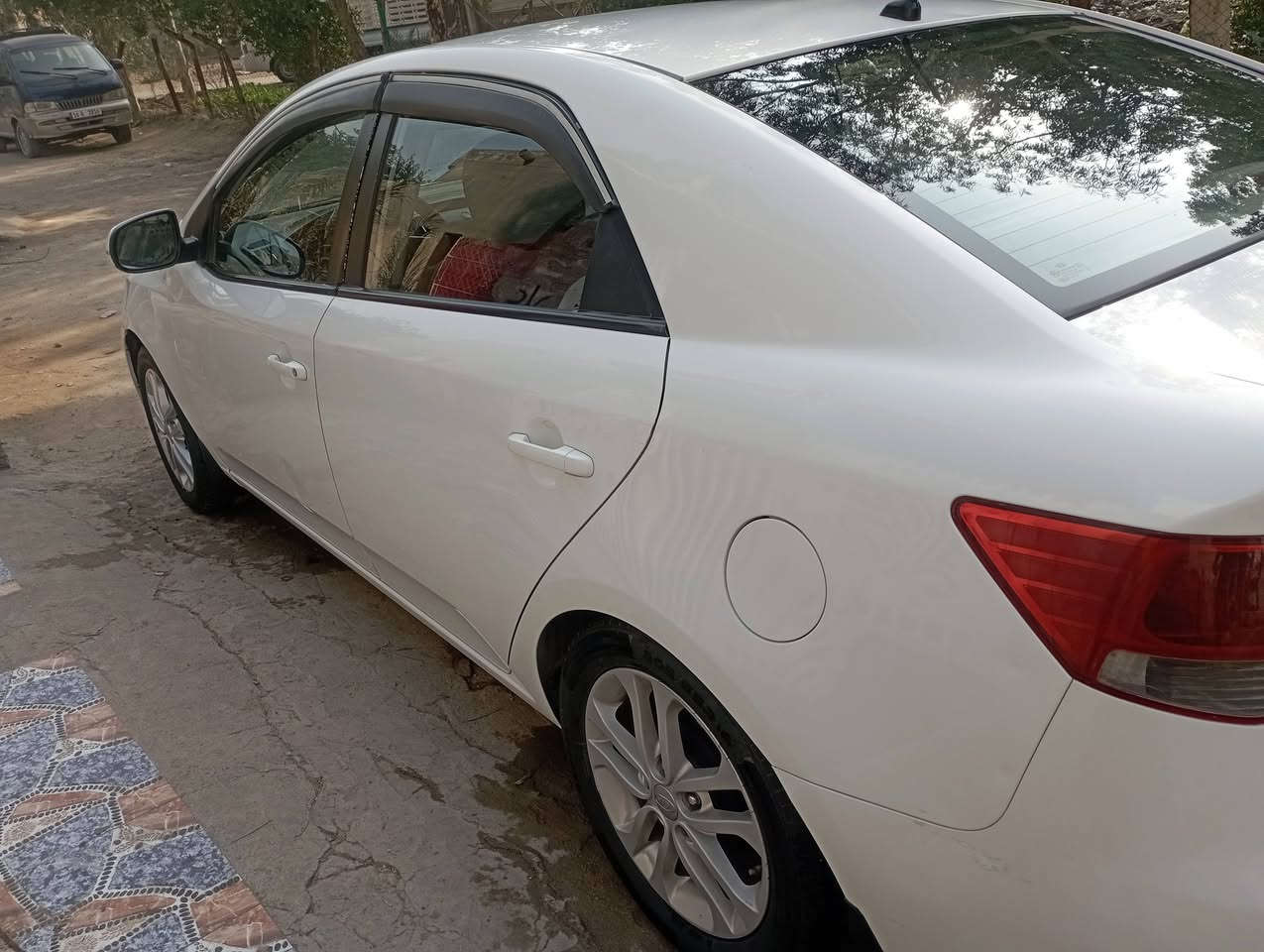 السلام عليكم البيع سيراتو موديل 2011رقم جديد بسمي السياره جاهزه خير من الله لسعر 112 وبيه مجال مكان السياره بابل،،  ***********
