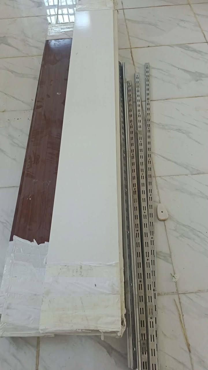 اغراض للبيع


**إذا كنت صاحب هذا الإعلان وتريد حذفه لأي سبب، رجاءا أرسل رسالة إلى الدعم الفني**