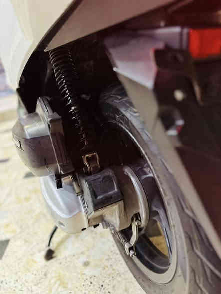 ‼️السلام عليكم 
🏍️دراجه pcx جيل الثاني ياباني ياباني ياباني 

دراجه نضيفه مال مزاد مكفوله كفر مكينه كلجات كهربائيات كلشي مكفول فقط بيها ملاحظات بسيطه بل كفر ومكحلات فقط ذن دراجه مال بيت نضيفه كلش مال واحد جناي الله شاهد كله موتل ومحسن ودبات الموتل موجوده شرط الكلام الدراجه مكينه 125 ومكفوله المكينه كفاله عامه سعر الدراجه 16قفل قفل قفل بدون عمله دراجه نضيفه سعرها 16 قفل قفل قفل وبل عافيه عل تصير من نصيبه 

📍المكان حي القاهره قرب شارع فلسطين الفرع مقابيل وزارة الكهرباء موجود واتساب ورصيد فقط ***********
