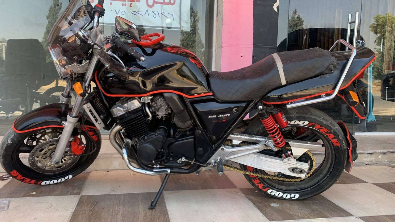 دراجة cb400 خارقة النظافه مابيه اي مشكلة 
نكرة سلف يشتغل رزن وسريع  سعر ١٩ ورقة

Cb400زور خاوينه به قوه ته  بي موشكيله يه هه موو شتي نوويه يه ك سلف ئيش ده كات سعري 19$مه جال

للتواصل 
 750 368 0048 أربيل, العراق


**إذا كنت صاحب هذا الإعلان وتريد حذفه لأي سبب، رجاءا أرسل رسالة إلى الدعم الفني**