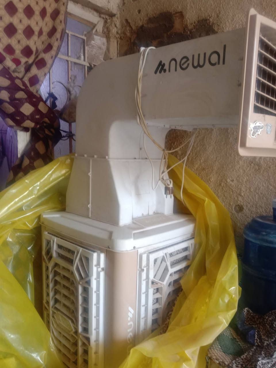 مبردة ستعمال قليل ماخذيه العام بس نص صيفيه شغلوه لان مكان ما عدهم اخذوه 500 يردو 400 وبيه مجال لشراي


**إذا كنت صاحب هذا الإعلان وتريد حذفه لأي سبب، رجاءا أرسل رسالة إلى الدعم الفني**