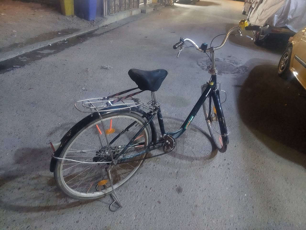 🚲 للبيع بايسكل بناتي بطّة ياباني أصلي
نظيف جداً وحالته ممتازة.
💰 السعر: 120 ألف دينار (قابل للتفاوض بالمعقول).
📍 المكان: بغداد – منطقة الشعب.
📞 للاستفسار: ***********
