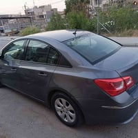 شوفرليت كروز خليجي LS محرك ١٨٠٠ موديل ١٧ بيها قطعتين صبغ ضرر بسيط رقم ...