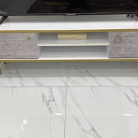 ميز بلازما • جديد • بدون خدش