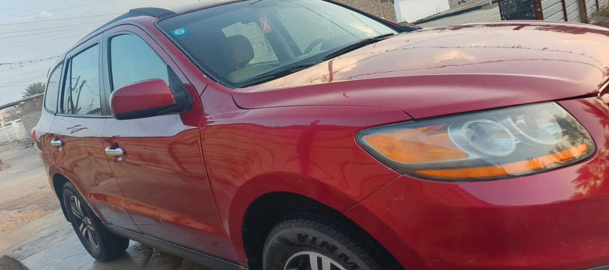 هونداي سنتافي ٢٠١١ أمريكي بيه قطع أبيع حزام رقم بابل بدون معجون لا ضربه ولا شي بسبب جراد سياره نظيفه محرك ٦ سلندر ٣٥٠٠ عنواني بابل المسيب السعر ١٢٠ وبيه مجال حك الجيه ***********
