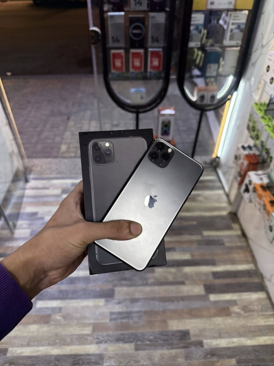 iPhone 11 Promax
مساحه 128
بطاربه 76
وتر بروف متفتحش
علبه وكابل خالص ضريبه 
متاح بيع او بدل


**إذا كنت صاحب هذا الإعلان وتريد حذفه لأي سبب، رجاءا أرسل رسالة إلى الدعم الفني**