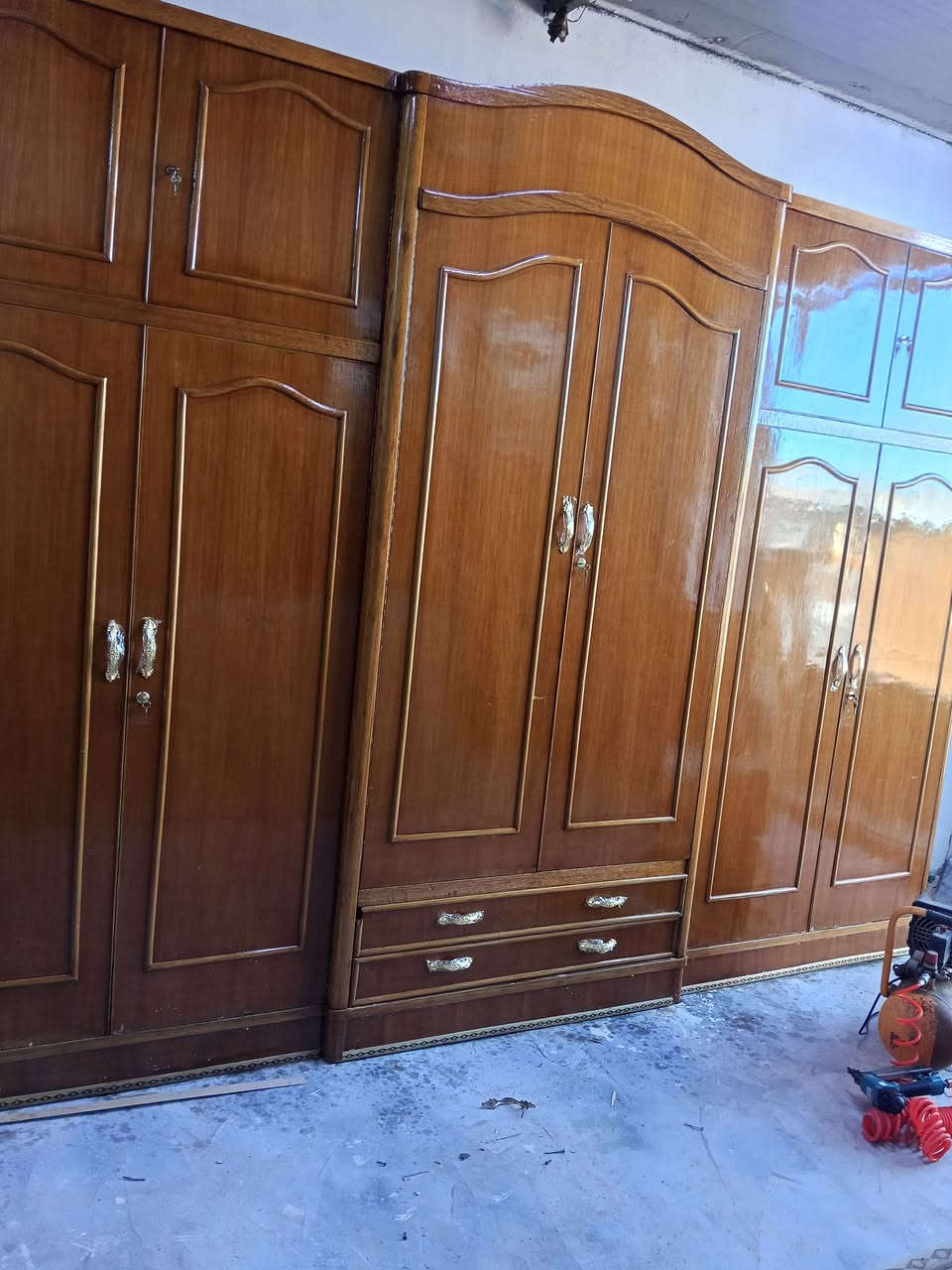 كنتور ابو 6 طابقين ابوب كلش نظيف صاج تسكام سعر.


**إذا كنت صاحب هذا الإعلان وتريد حذفه لأي سبب، رجاءا أرسل رسالة إلى الدعم الفني**