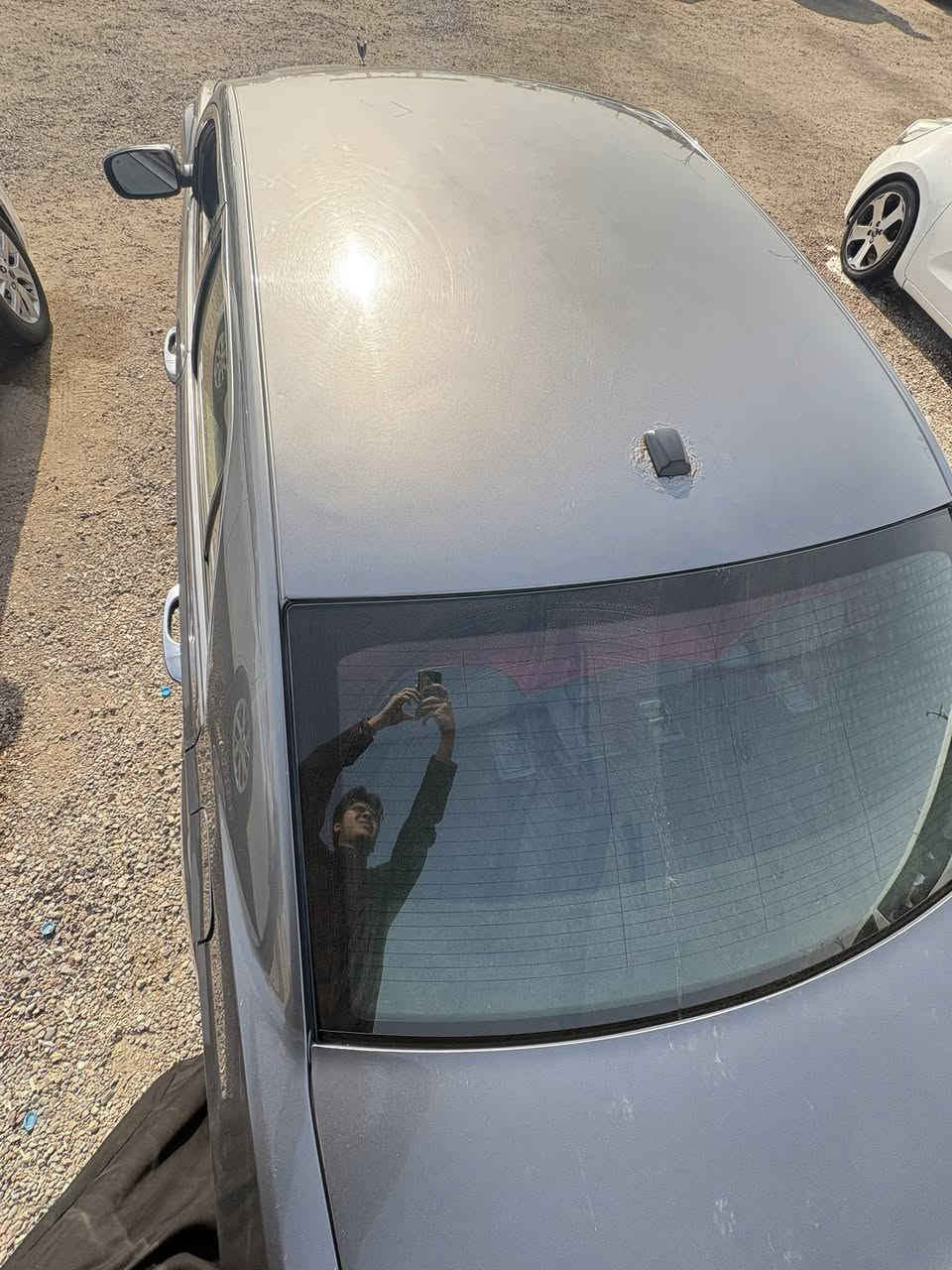 السلام وعليكم اوباما C300 وارد كندي موديل 2012 مكينه كفاله 3600 بدون حادث او ضربة بيها صبغ  بل قمارة صبعين صبغ والهلالات مال جاملغات ومثل ما موضح بل صور وبيها عته خفيفه بل كير اذا جانت السيارة باردة بس تحمه تختفي العته بسمي رقم بصرة مصفرة غرامار تبريد شغال حدادية ورة وكدام جديدة عليهة ادامه مكينه بلكات ومجاول وتنضيف منضومة سيارة جاهزة ترايك لبغداد
السعر 132 ورقة 
العنوان بصرة الزبير 
الرقم ***********
اي استفسار تفضل وبل خدمة
