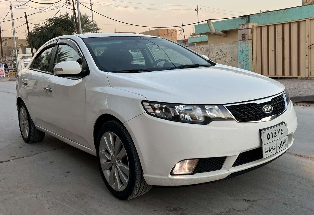 سيراتو موديل 2010 للبيع مكفوله من الصبغ
بيهه شويه بارد اباب الصدر
گير ومكينه وحداديه وتدفئه وتبريد مكفولات
السياره جديده جدا واحله من الصور
السعر105 وبي مجال قليل
رقم سليمانيه تريد تحويل او وكاله
غير متواجد ع الفيس
***********
بي واتساب
