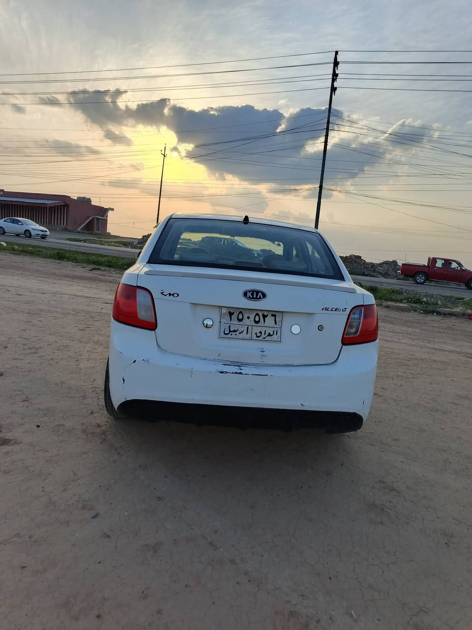 ريو موديل 2012 محرك 16 بي صرف كير توماتيك جامات كهرب تحكم ستيرن شاشة كبيرة رقم أربيل شرط التحويل بيها صبغ جاملغ خلفي وقاعدة الدبل الأمامي مبدلة السعر ٧٥ ورقة وترهم مراوس حسب القناعة مكانها جنوب الموصل للتواصل ***********
